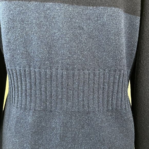 Chanel 100% Cashmere Cardigan Sweater Color Block Size 40 Blue Tan Gray Buttons - Picture 15 of 16